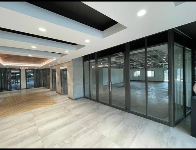 BUSINESS PROPERTY TO RENT IN DIE HOEWES